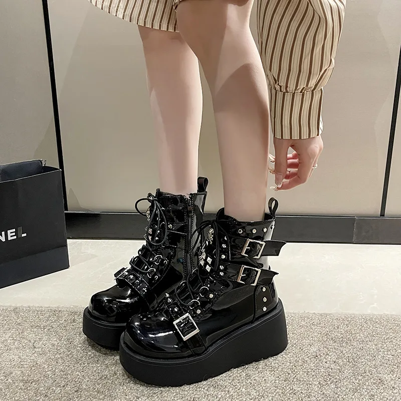 2024 Short Knights Boots For Women Punk Style Thick Sole Shoes With Rivets Spice Girls Y2k Street Wear Belt Buckle Cosplay Cool