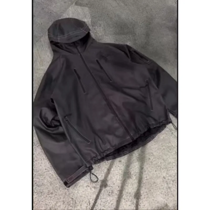 Unisex Clothing Protective Cover, Color-Changing Temperature Sensitive Waterproof Jacket Material