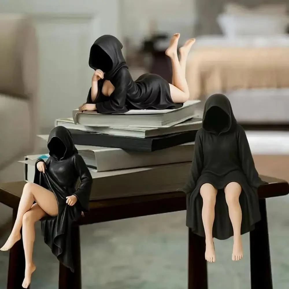 Black Robe Gothic Black Robe Queen Figure Gothic Style Sitting Pose 3D Mysterious Statue Handmade PLA Bookshelf Sculpture