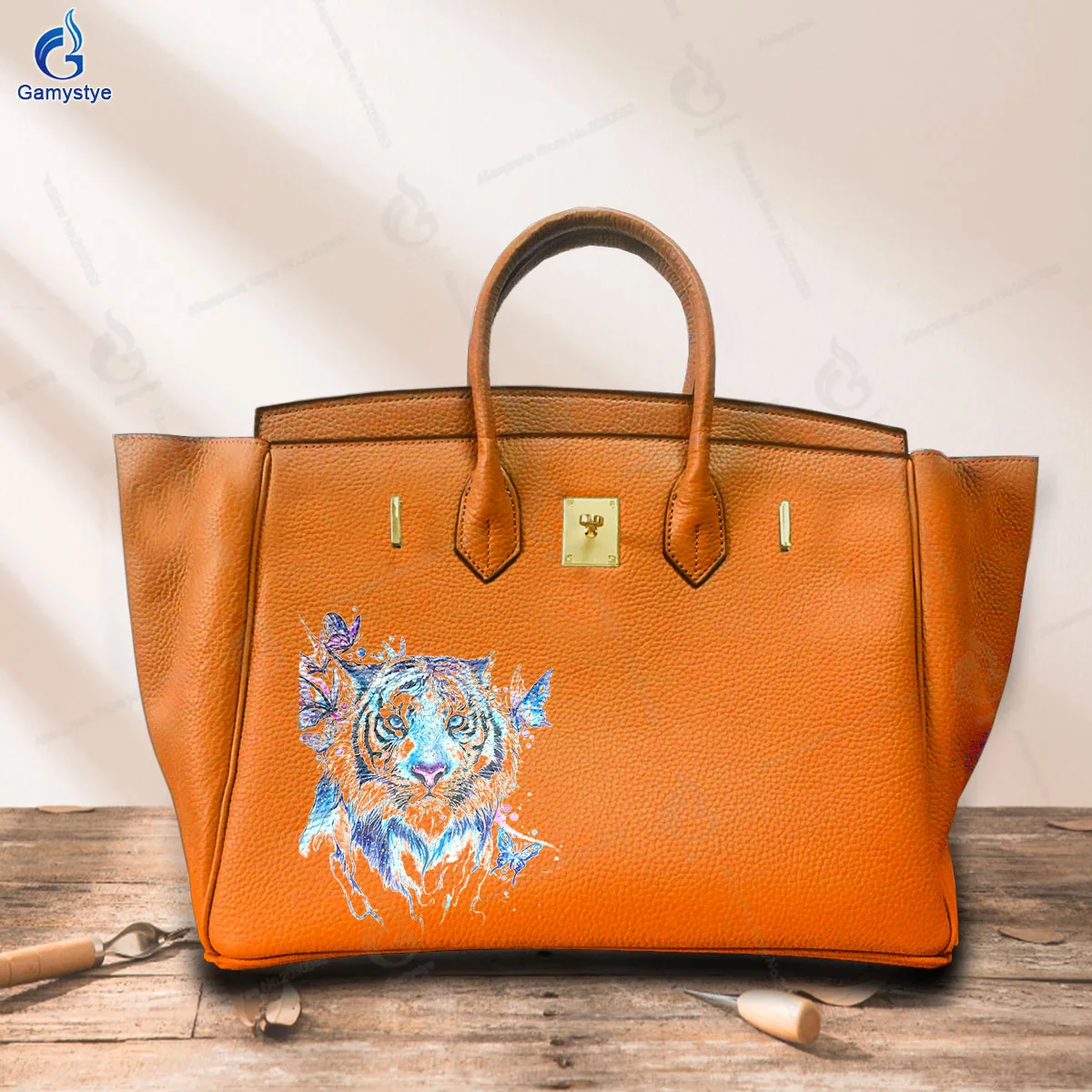 Blue Tiger with Butterflies Art Customize Printing Handbags Ladies Purses and Handbags Women's Bags Superior Quality Clutch Tote