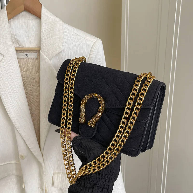 

A​ Chic 2025 Leopard Print Shoulder Bag, Structured & Elegant Square Purse with Chain, Convertible Bag for Day To Night