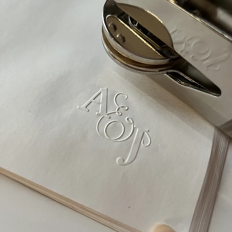 Customize Embossing Stamp Wedding Monogram Embosser Stamp,Personalized 2 initials Embosser Stamp,Wedding gift,hand held embosser