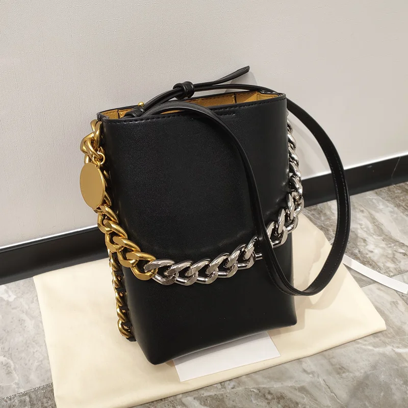 

2024 Classic Chain Shoulder Bag Fashion Versatile Crossbody Bag Luxury Women's Bag Banquet Bag Crocodile Pattern Bucket Bag