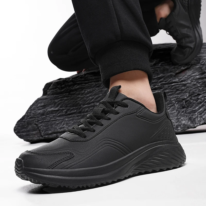 أحذية رياضية مبطنة بالجلد للرجال للخريف والشتاء أحذية جري خفيفة غير رسمية أحذية رجالية أحذية جوكر أنيقة 39-48