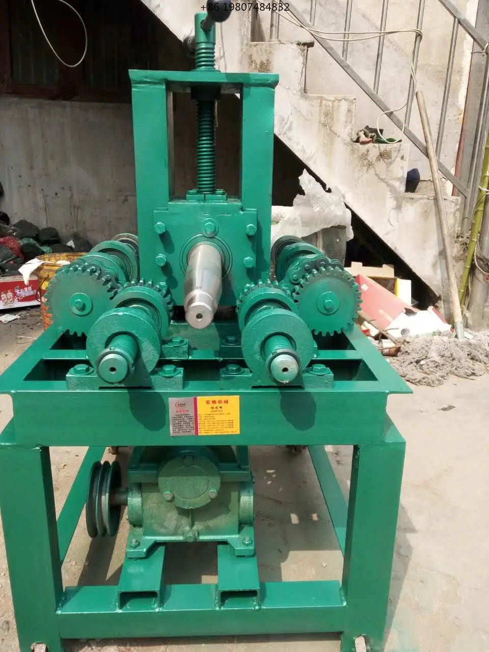 Pipe Bending Machine Small - Sized Greenhouse Pipe Bending Machine Multi-function Hydraulic Press Bending Machine Round square