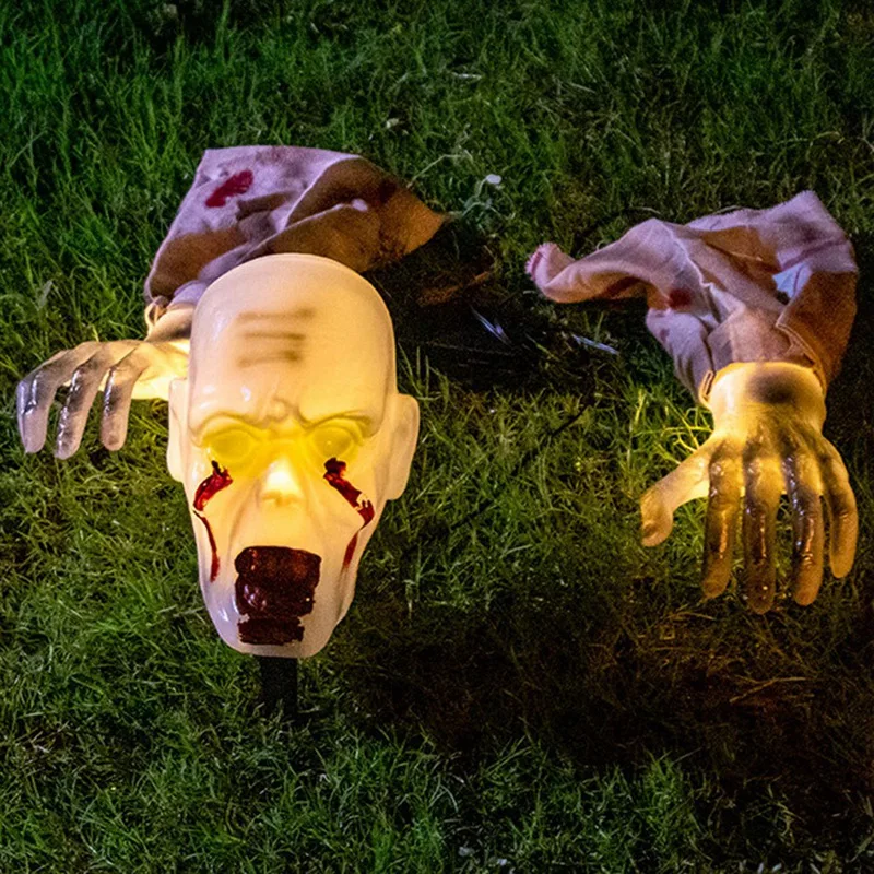 할로윈 소름 끼치는 유령 공포 장식, 빛나는 해골 그라운드 플러그 손 세트, 따뜻한 빛 해골 장식 가로등