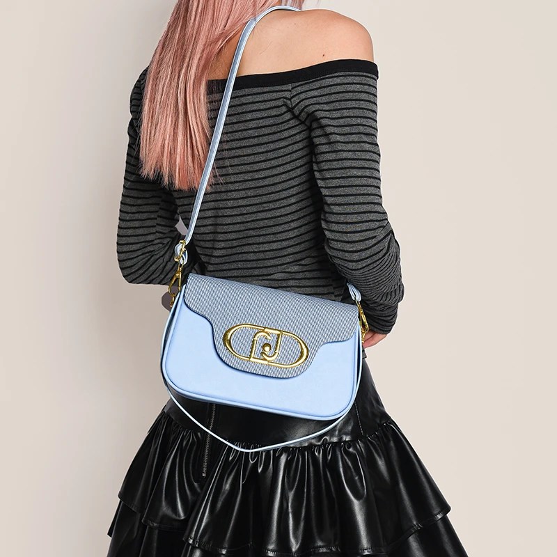 

Stylish Trendy Vintage Diaper Bag A Chic Designer Leather Crossbody Bag With Letter Logo For Elegant Fashion Women
