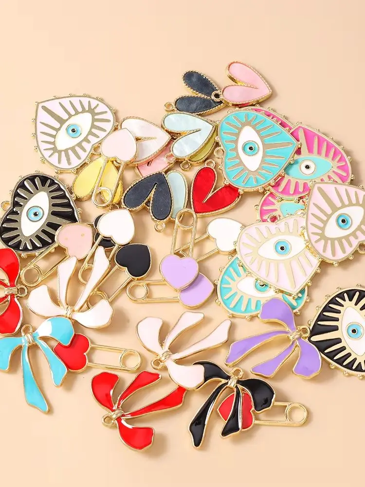 Leslie 10 Stück/Set Emaille Niedliche Bunte Schleifen-Herz-Anhänger für Ohrringe Liebesherz-Charms Anhänger DIY Schmuckherstellung – Detail 1