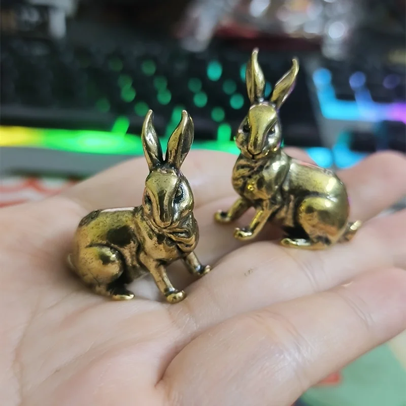 1Pair of Antique Copper Zodiac Rabbit Tea Pets Handcrafted Solid Brass Rabbits Feng Shui Home Decor Lucky Charms Ideal Various