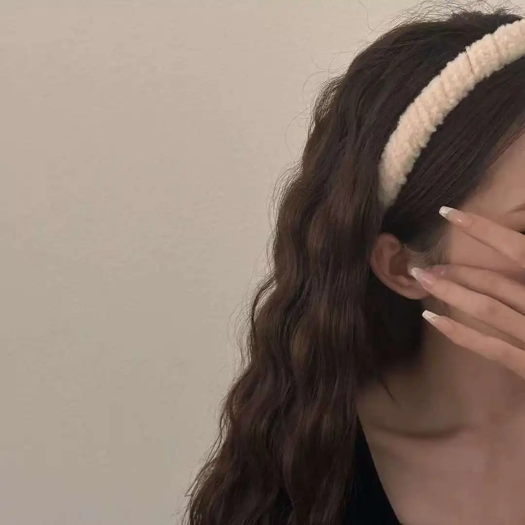 

Новый осенне-зимний обруч из овечьей шерсти цвета Майяра, универсальный милый и простой милый плюшевый головной убор в корейском стиле на выход