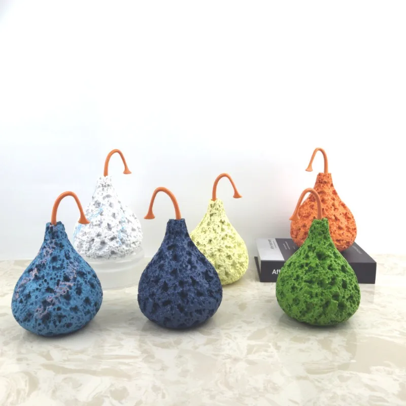 

Creative Hole Pear Resin Crafts Sculpture Abstract Colored Fruit Pear Statue Tabletop Ornaments Interior Aesthetic Decoration