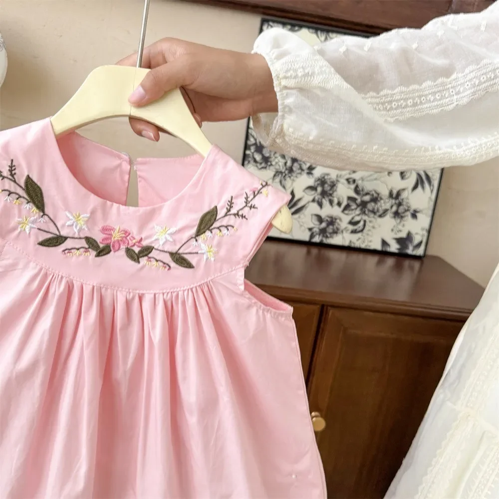 2-7 Jahre Alte Mädchen Sommerkleider im Koreanischen Stil, Rosa-Gelbes Schwesterkleid mit Blumenstickerei, Ärmelloses Kleid – Detail 9