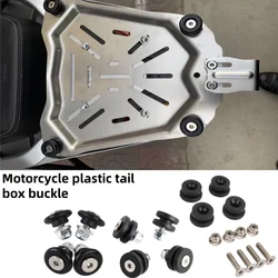   Motociclette Top Box per bagagli posteriori Custodia per bagagliaio Boccola Distanziatori Fibbia Accessori universali Viti per piastra inferiore contropunta