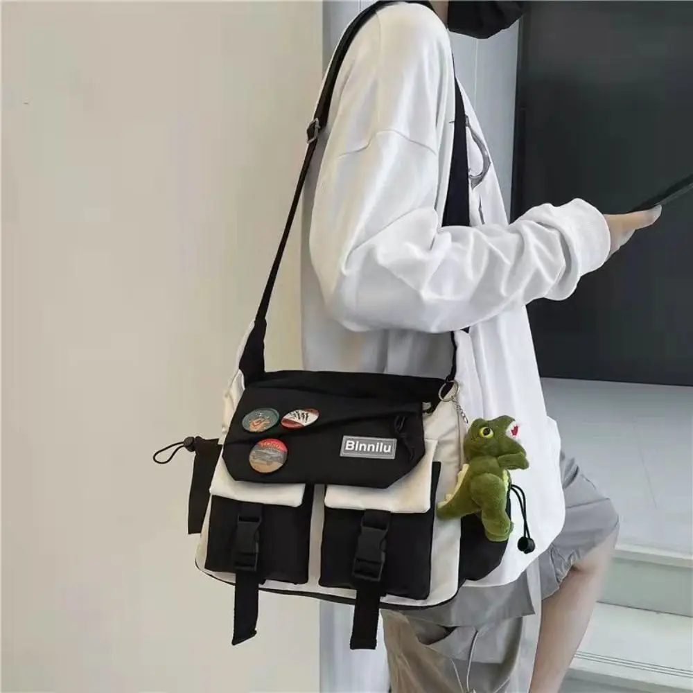 

Large Capacity Men Crossbody Bag Square Harajuku Nylon Postman Bag Lightweight Japanese Style Single Shoulder Bag Outdoor