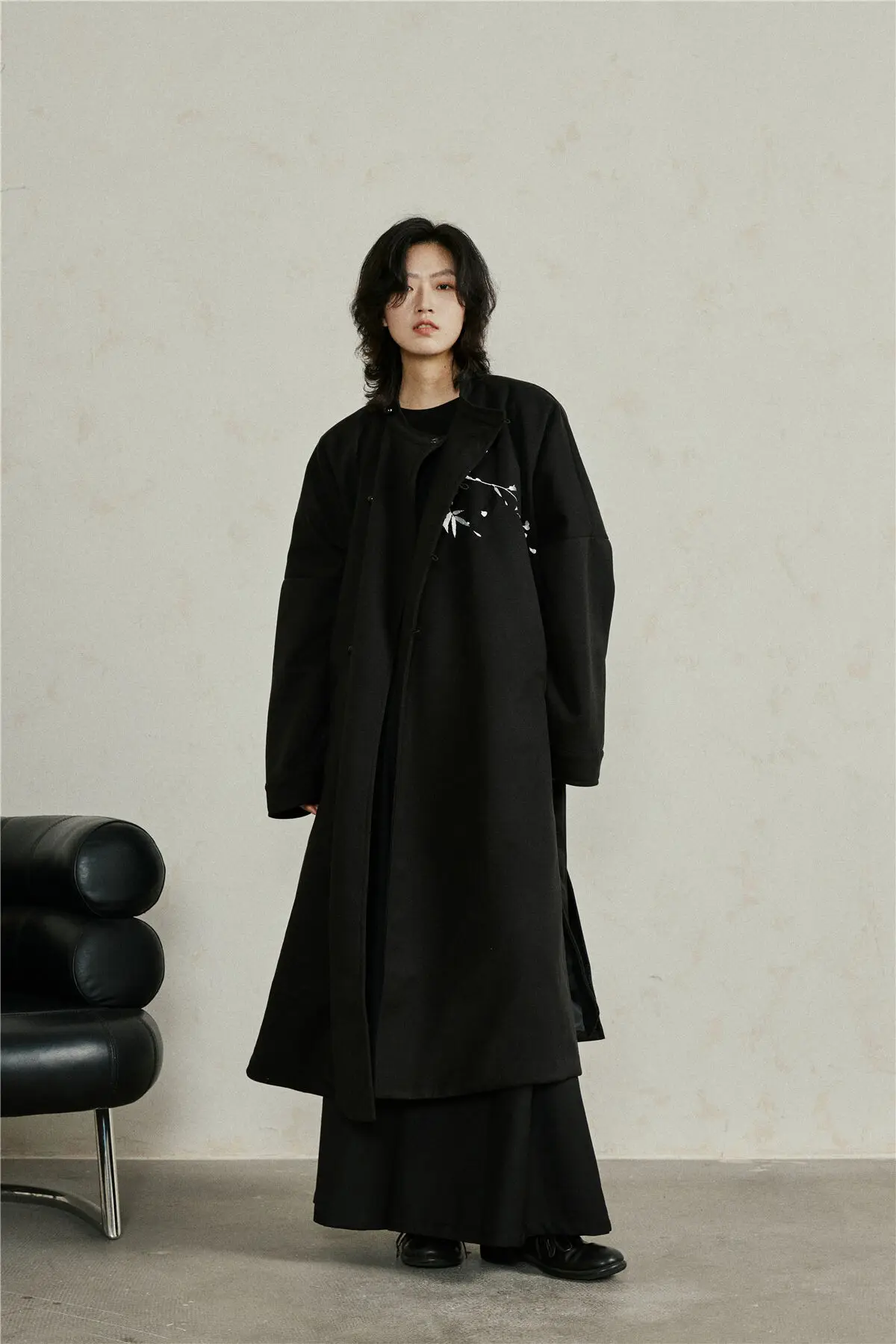 UMI MAO Trench Coat Chinese Style Bamboo Leaf Embroidery Diagonal Placket Knee Length Woolen Jacket Men Women