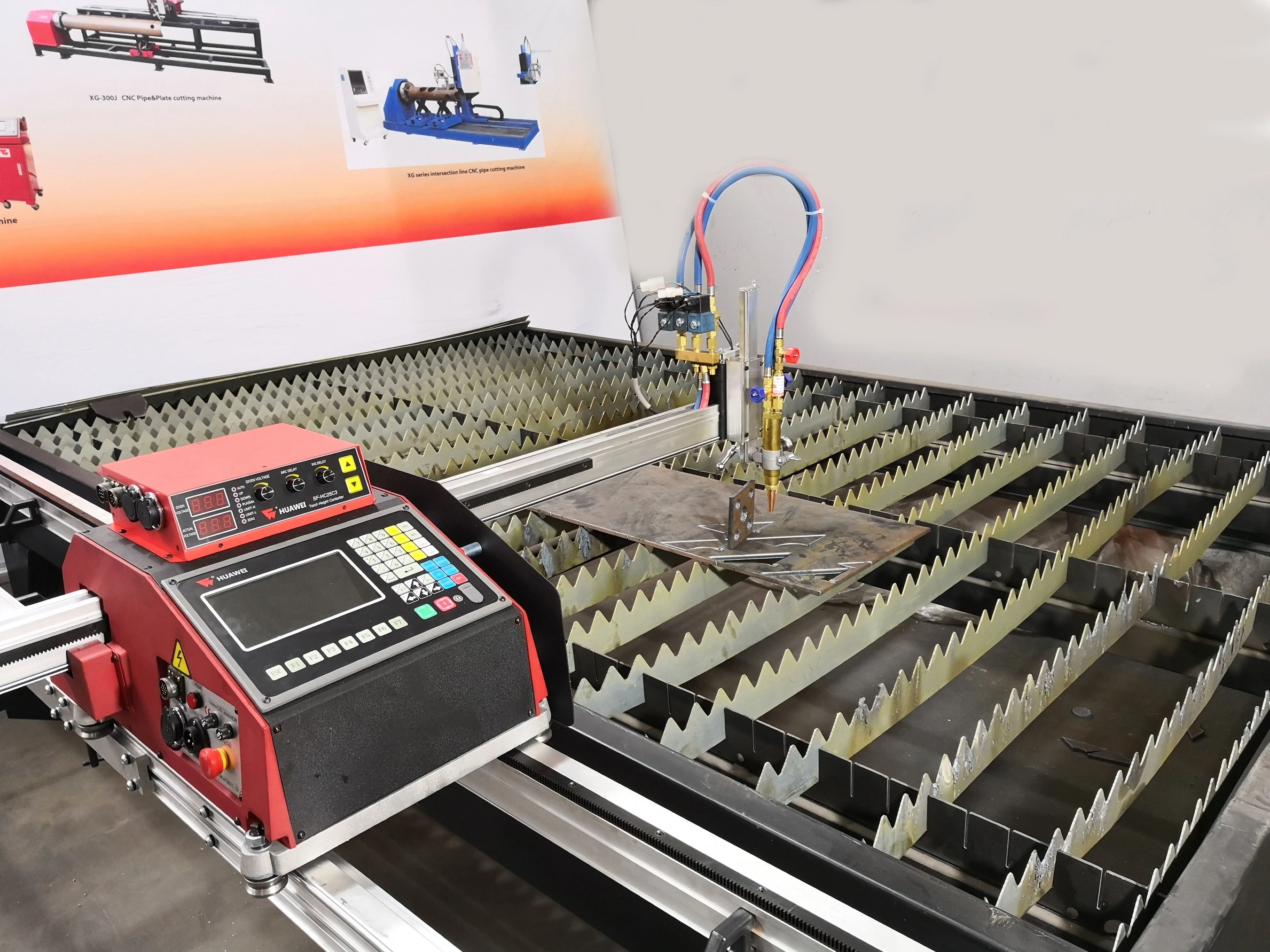 HNC-1500W-J-3 เครื่องตัดพลาสม่าซีเอ็นซีแบบพกพาราคาจีนเครื่องตัดเปลวไฟตัวเลือกประหยัด