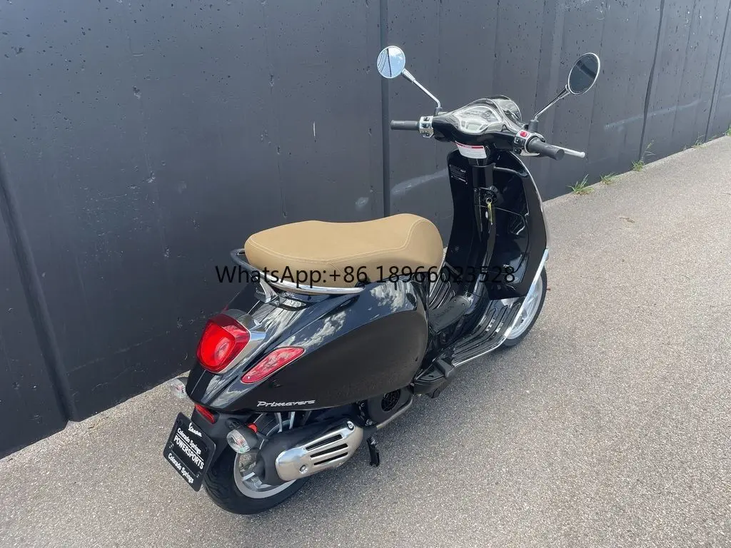 Authentic High Performance New 2023 Vespas Prima_vera 155 cc Gasoline Motorcycle Scooter