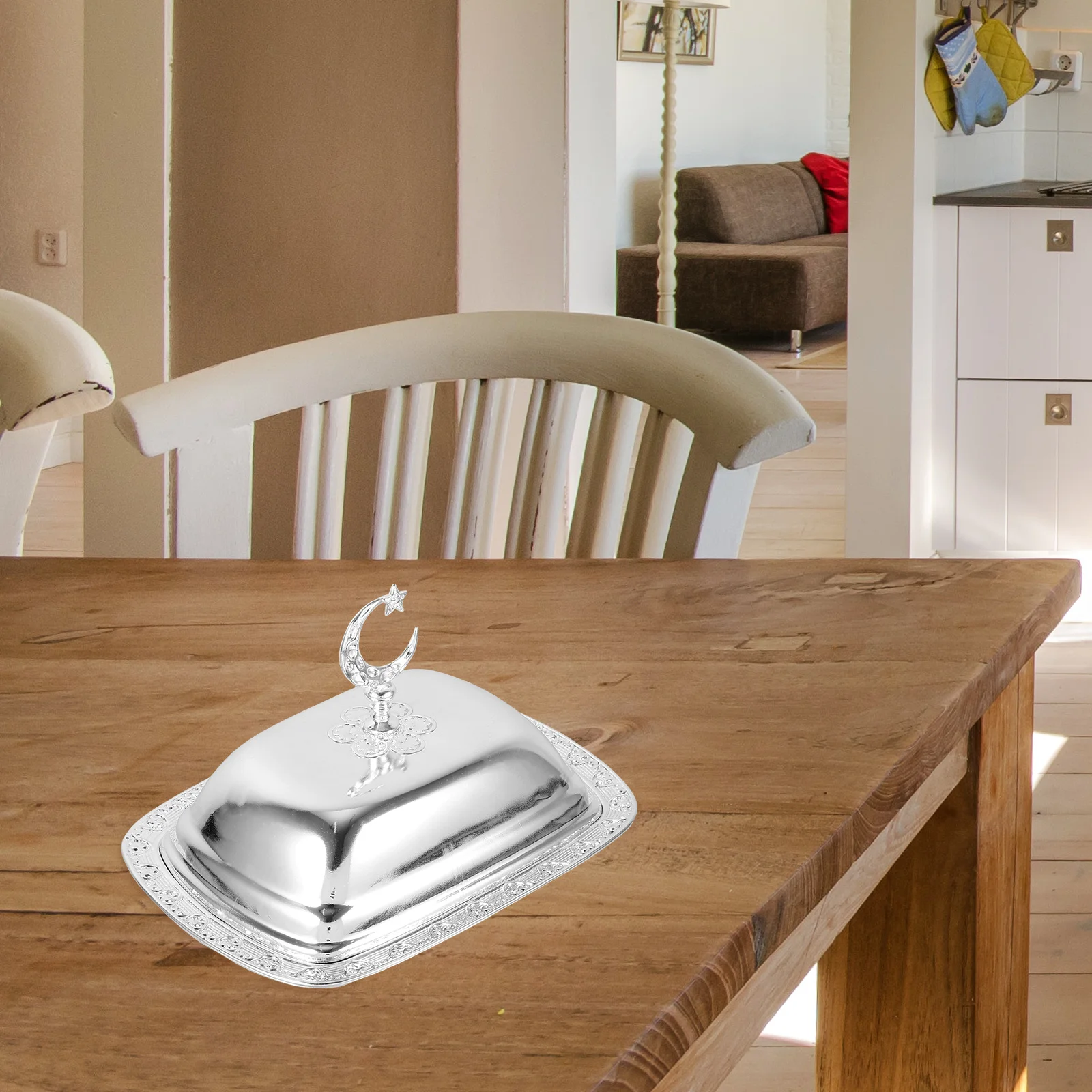 

Metal Butter Dish with Lid European Retro Style Snack Cheese Plate for Home Party Restaurant Use Keeper Container