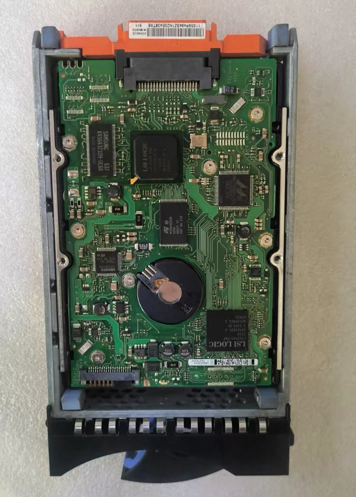 

Для серверного жесткого диска 5208 73P8017 26K5209 78P8005 300 ГБ 10K DS4300 DS4700