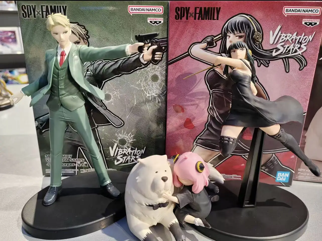 

In Stock Bandai Original Banpresto Vibration Stars SPY×FAMILY Loid Forger Yor Forger Anime Figure Model Decoration Gift