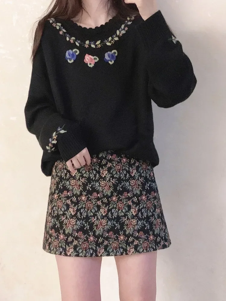 

Vintage Knitted Sweaters Women Autumn Winter Floral Embroidery Loose Thick Warm Pullovers for Sweet Girls