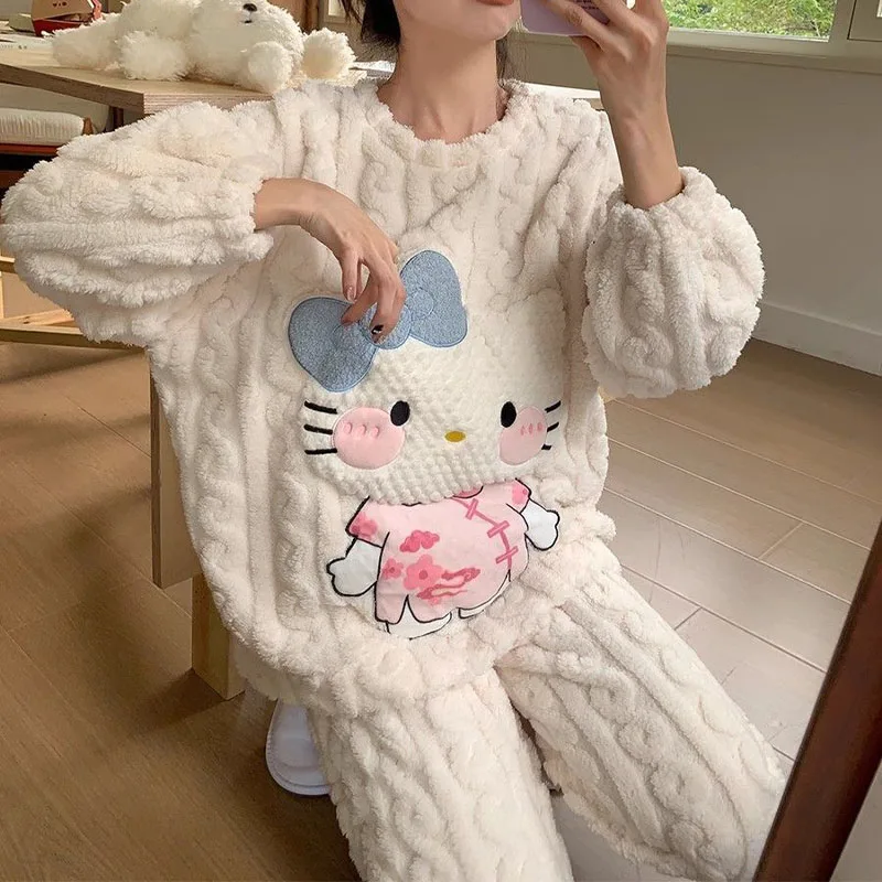 

2Pcs Kawaii Hello Kitty Pajamas Women Coral Velvet Autumn Winter Velvet Thicken Winter Female Sanrios New Flannel Home Wear Set