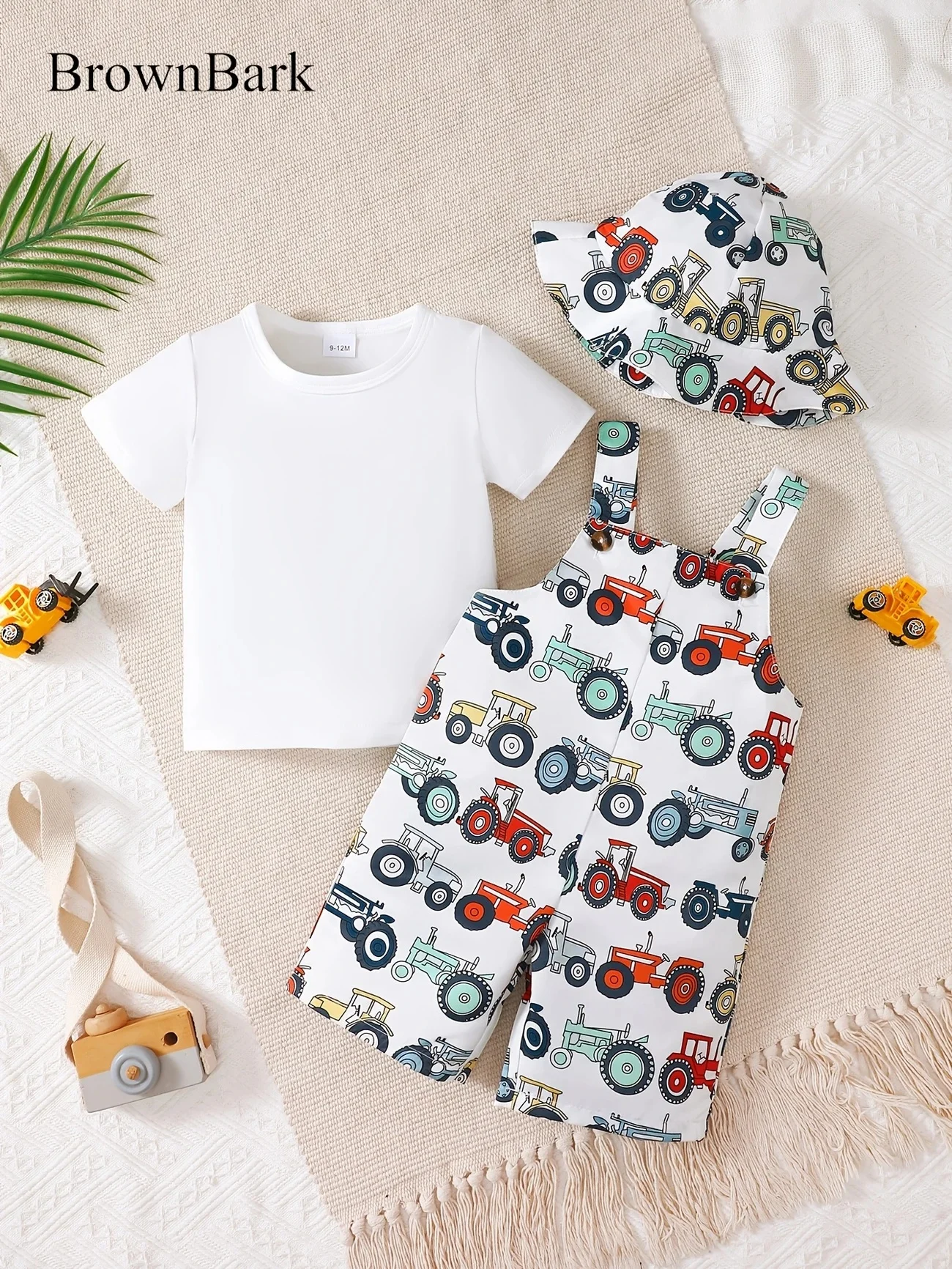 Winter 0-3 Jahre alt Kleinkind Baby Jungen Kurzarm Solide T-shirt Cartoon Auto Voller Druck Strap Shorts Mit Hut 3-teiliges Set