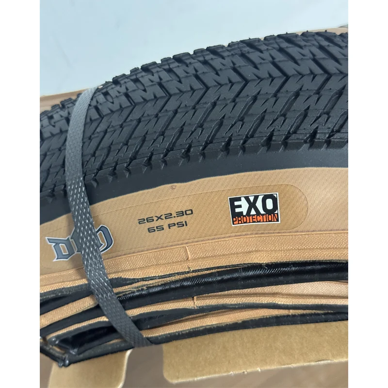 MAXXIS DTH 26-Inch Mountain Bike Tire 26x2.3 Foldable Tread