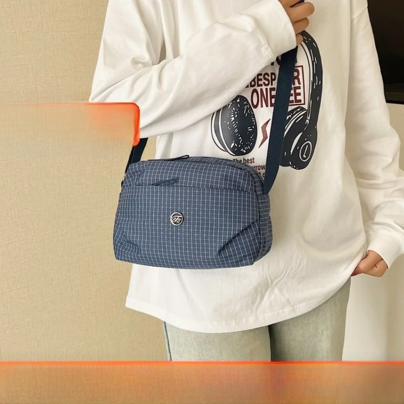 

Новинка 2025, женская сумка через плечо, ручная сумка на одно плечо, многоэтажная дорожная водонепроницаемая повседневная сумка