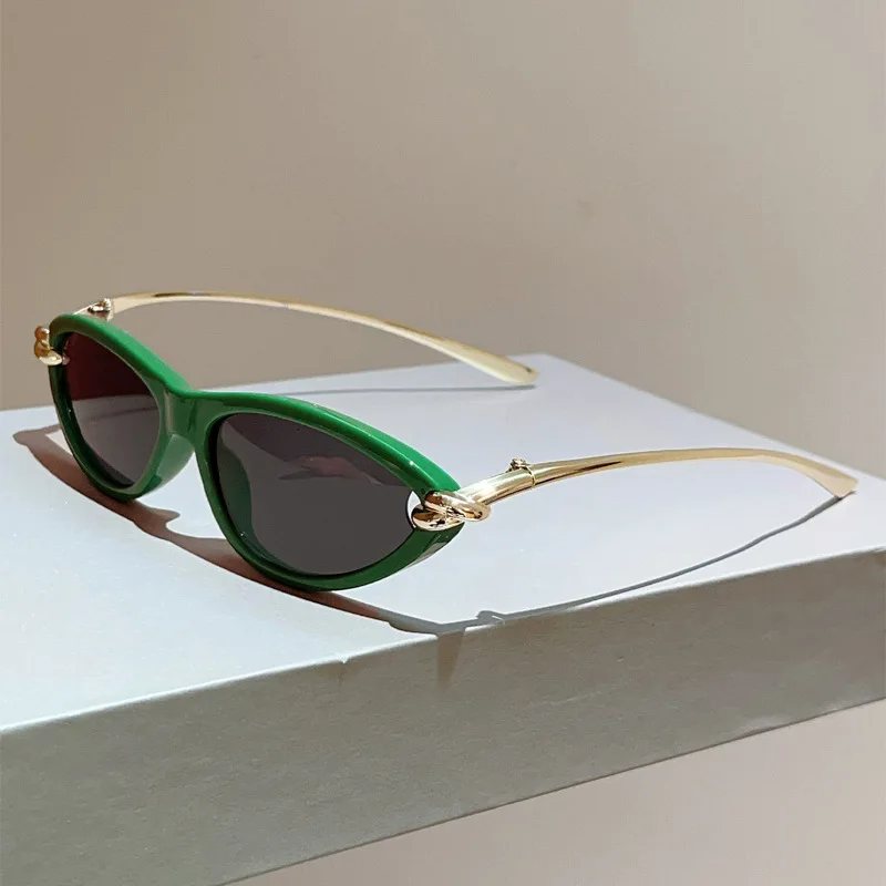 Einzigartige Legierung-Sonnenbrille mit Knotenbügel und Katzenaugen-Design für Damen, Neue Mode Blau-Rosa Farbverlauf Sonnenbrille, Sexy Fahrbrille für Damen in Schwarz – Detail 11