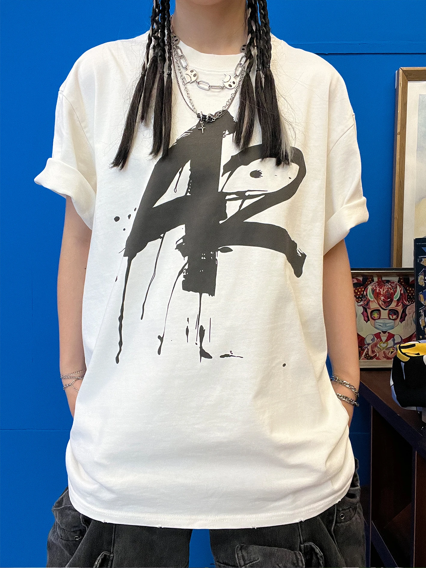 camiseta-de-manga-corta-estilo-retro-americano-con-diseno-artistico-de-letras-y-salpicaduras-330g-estilo-casual-verano-2025