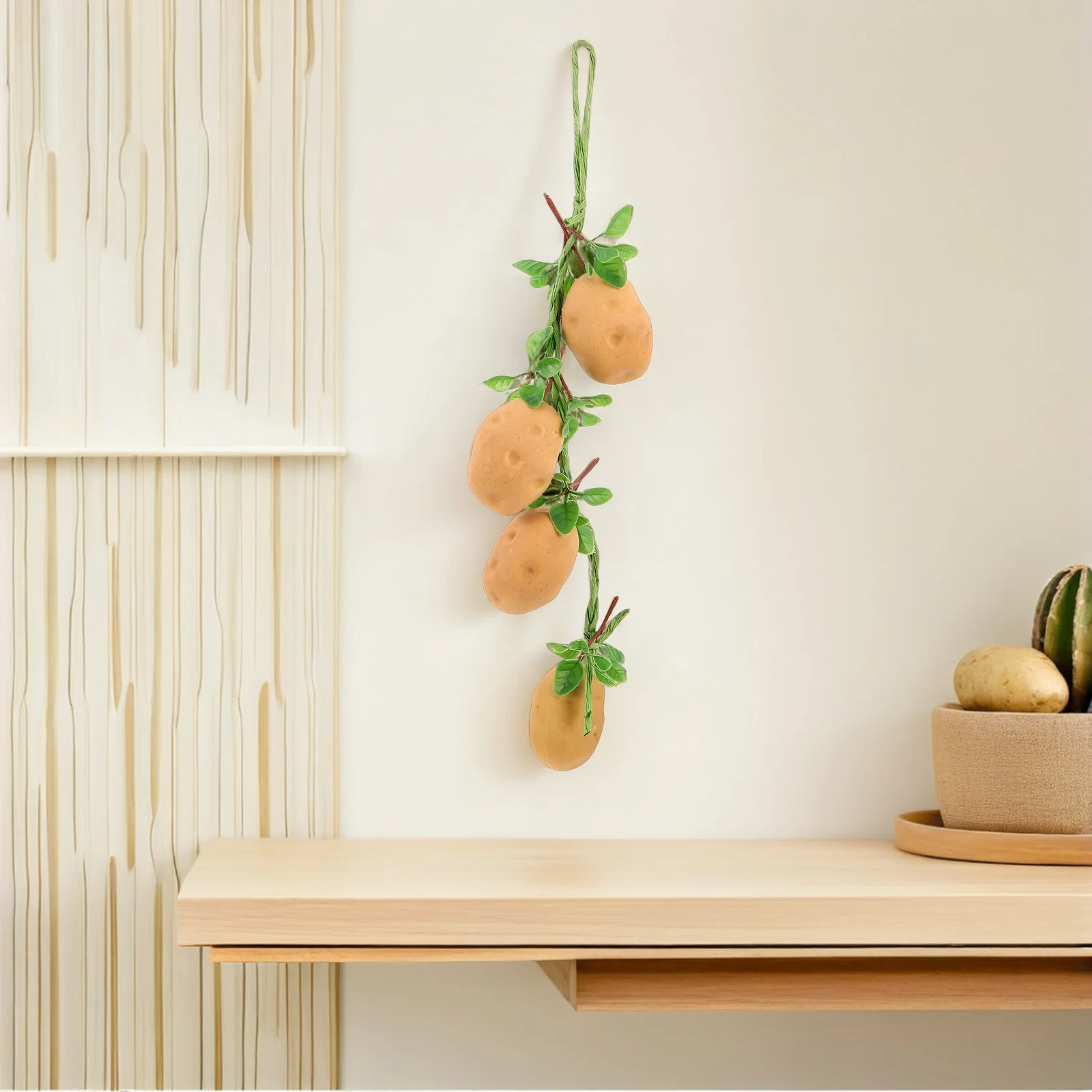 

4Pcs Realistic Fake Potatoes Props Vegetable Fruit Garland for Indoor Courtyard Decoration Artificial Potato Fake Veggies