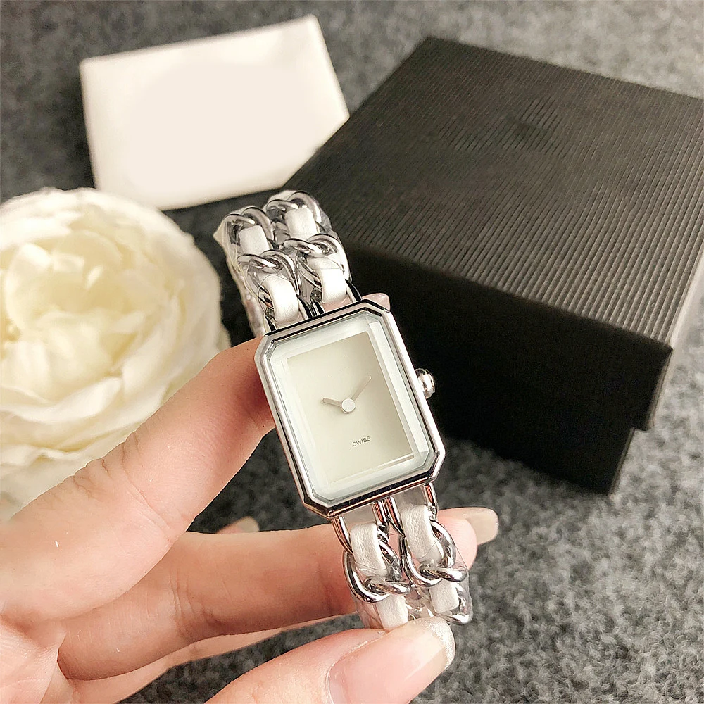 New 2025 Fashion Women's Watch Luxurious Blossoms with Prestige Moments Stainless Steel Material Strap