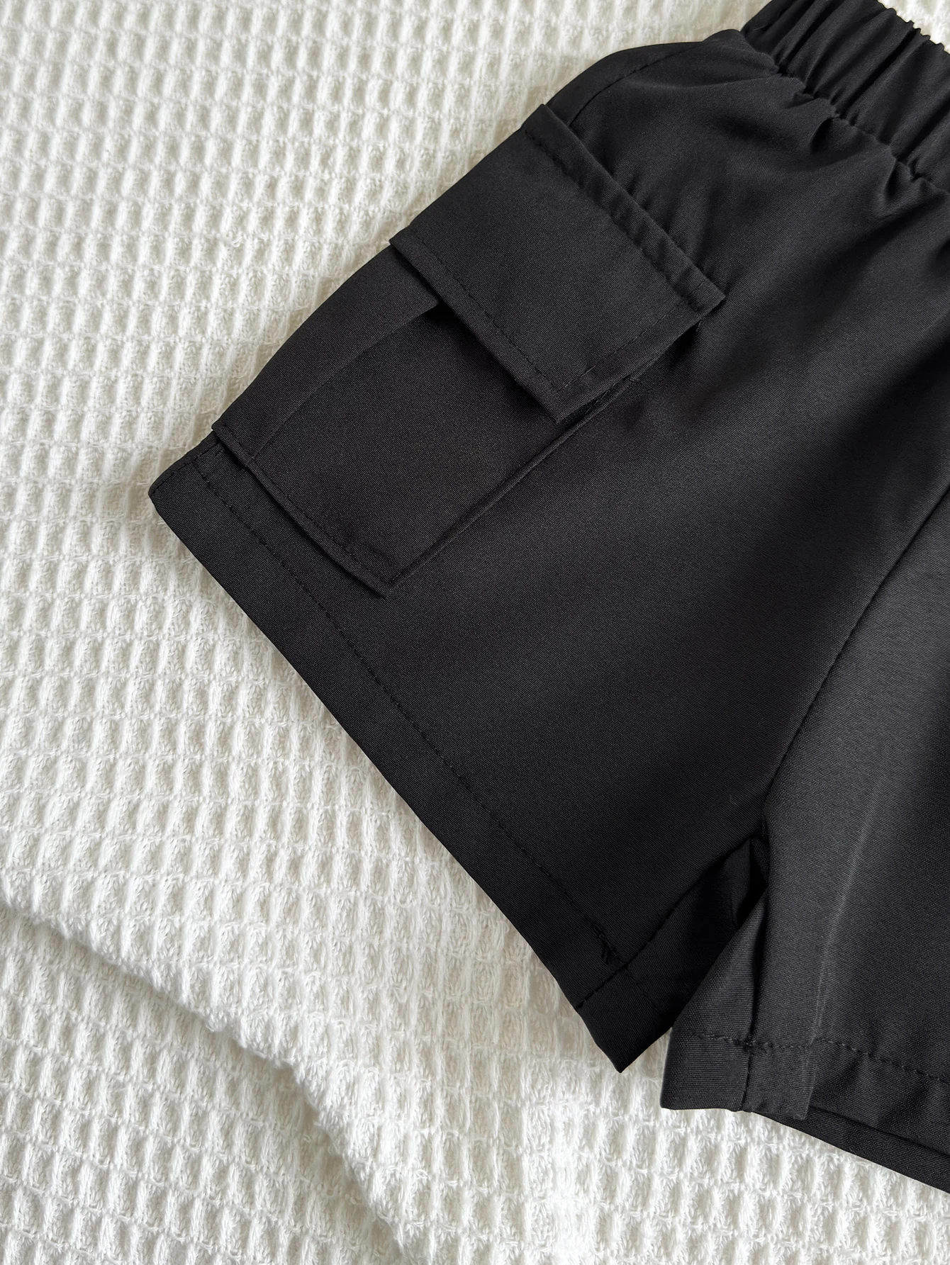 2-teiliges Sport- und Freizeitset für Babys/Jungen mit Revers, farbblockierten kurzen Ärmeln und Shorts für Kleinkinder im Alter von 0-3 Jahren, Sommer-Set für Babys/Jungen – Detail 9