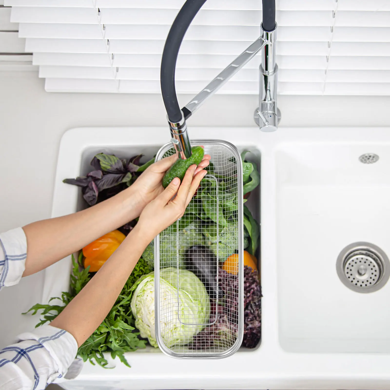 

Stainless Steel Mesh Basket Vegetable Drain Colander Kitchen Fruits Wash Strainer Baskets Household Cleaning Container Draining