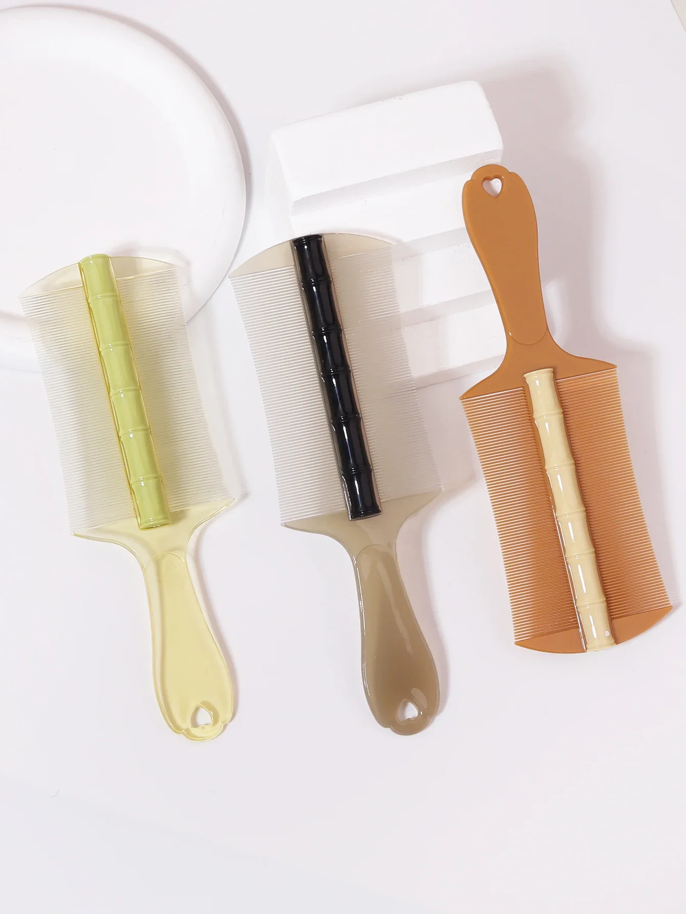 

1pc handle with encrypted teeth - removing head lice fine teeth - dense comb old-fashioned lice comb Special for real hair wigs