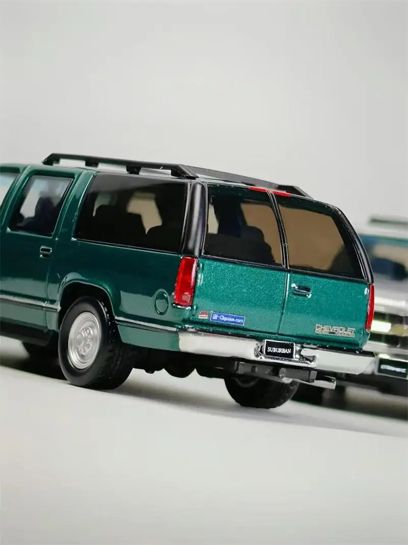 1:64 Suburban Limited499 TMCS MALAYSIA 2026 Diecast Collector's Vehicle Model Car