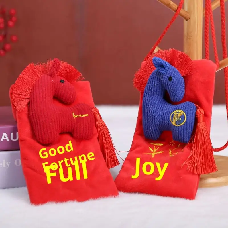 1 قطعة 2026 تمائم ألعاب من نسيج مخملي السنة الجديدة محشوة الحيوان المهر لعبة الصينية هونغ باو الحيوانات المحشوة سنة الحصان