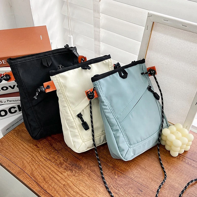 Fashion Small Square Messenger Bag Mini Waterproof Travel Bag Casual Shoulder Bag Women Men Mobile Phone Bag Crossbody Bag