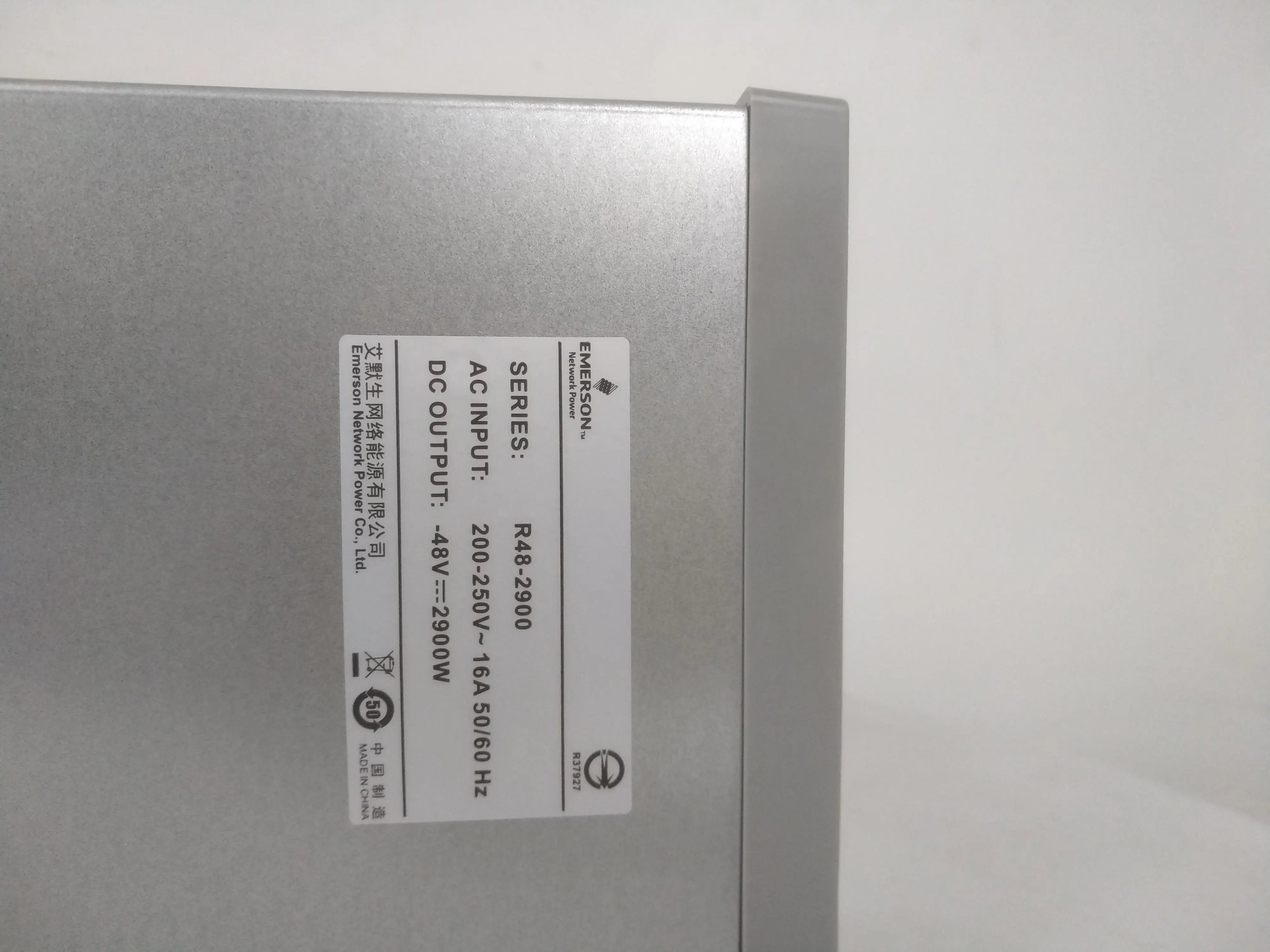 5G Thiết Bị Mạng 48V 2900W Giá Đỡ CHỈNH LƯU Emerson R48-2900U CHỈNH LƯU Module Cho Trung Tâm Dữ Liệu