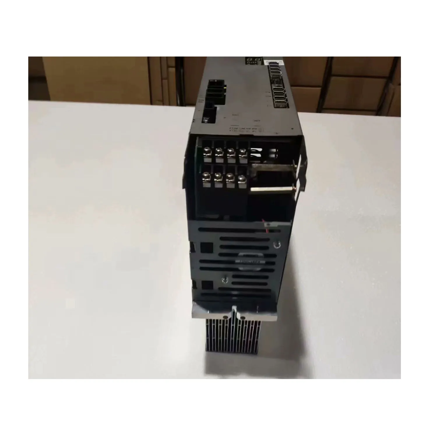 MIV0505A-1-B5 Serwonapęd