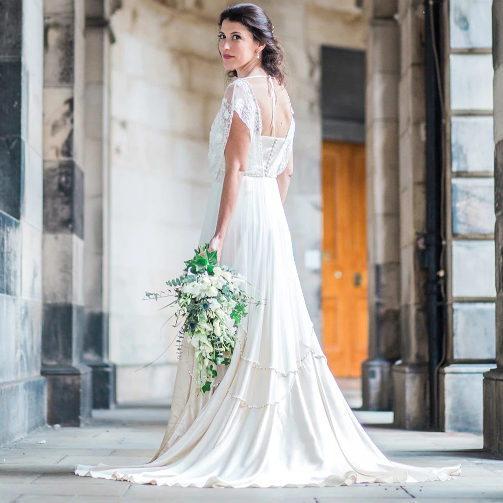 Robe de mariée trapèze en dentelle perlée, Style Hippie, longue, avec des appliques, col en cœur, vêtement de réception