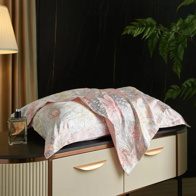 2pcs 48*74 Imitation Silk Pillowcase. Beatuiful Flower AB Side Silky Cool Feeling Pillow Cover For Adult Home Beddingнаволочки