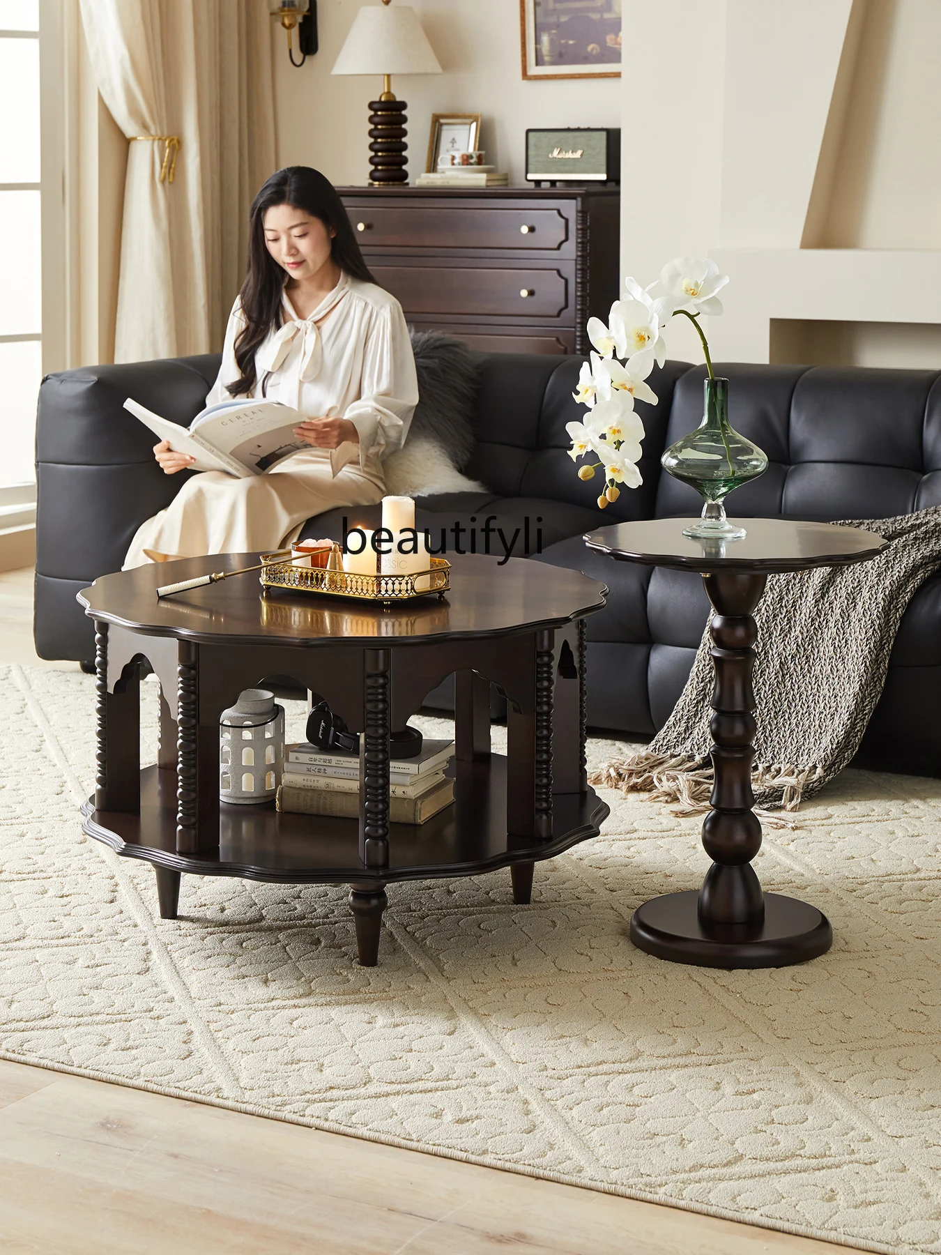 

American Retro round Solid Wood Coffee Table Living Room Home 2024 New French High Sense Tea Table Small Apartment