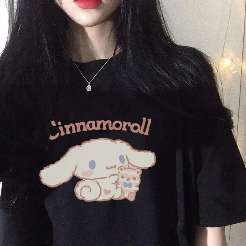 Cartoon śliczne koszulki Cinnamoroll drukuj damski T-shirt z krótkim rękawem japoński letni top Tees Harajuku gotyckie koszule damskie