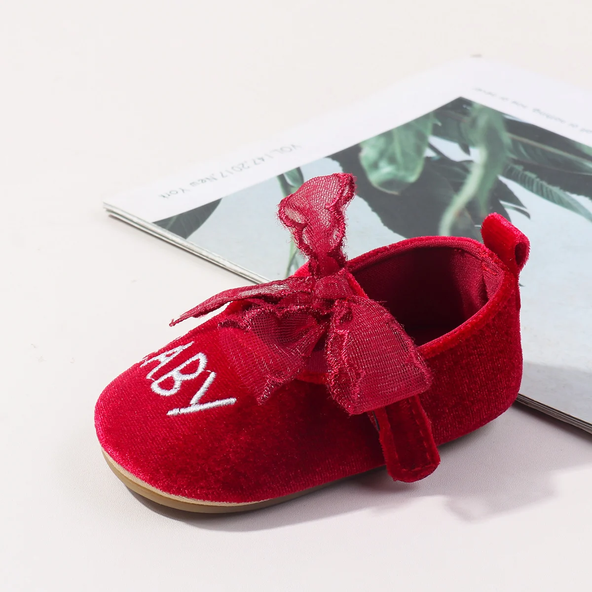 

Spring And Autumn Baby Girls First Walking Toddler Shoes For 0-18M Baby Soft TPR Sole New Design Casual Fashion Princess Shoees