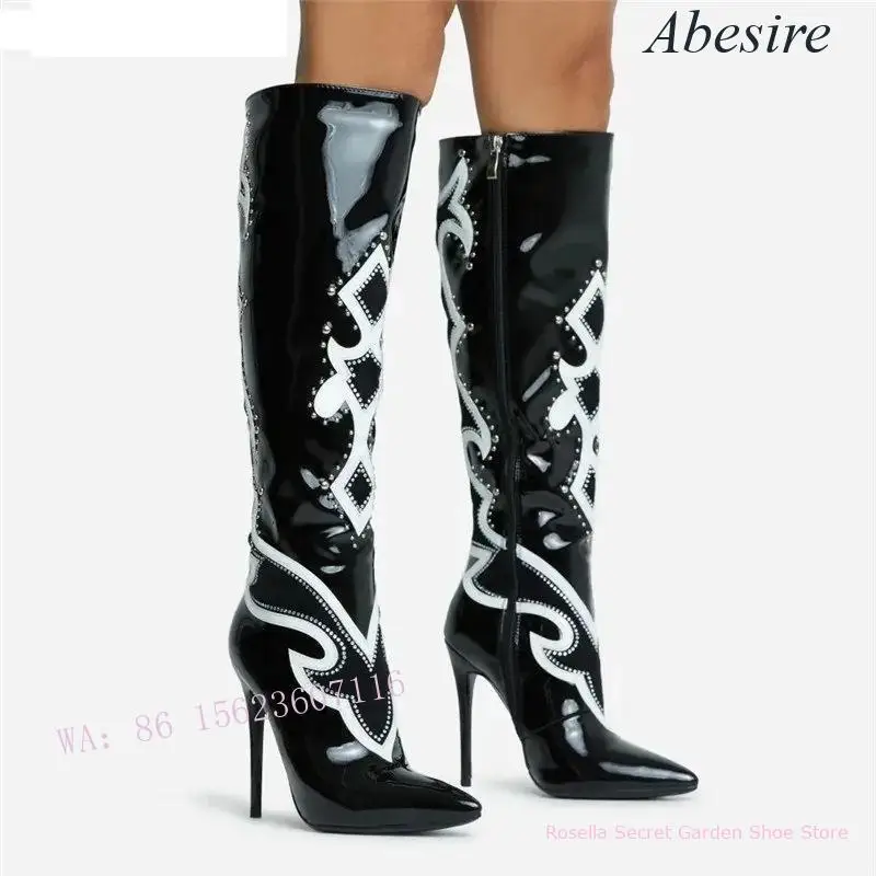 2023 New Style Black Catwalk T-Stage Fashion Slimming Stiletto Heel Embellished Pattern Decorated Women's Knee-High Boots