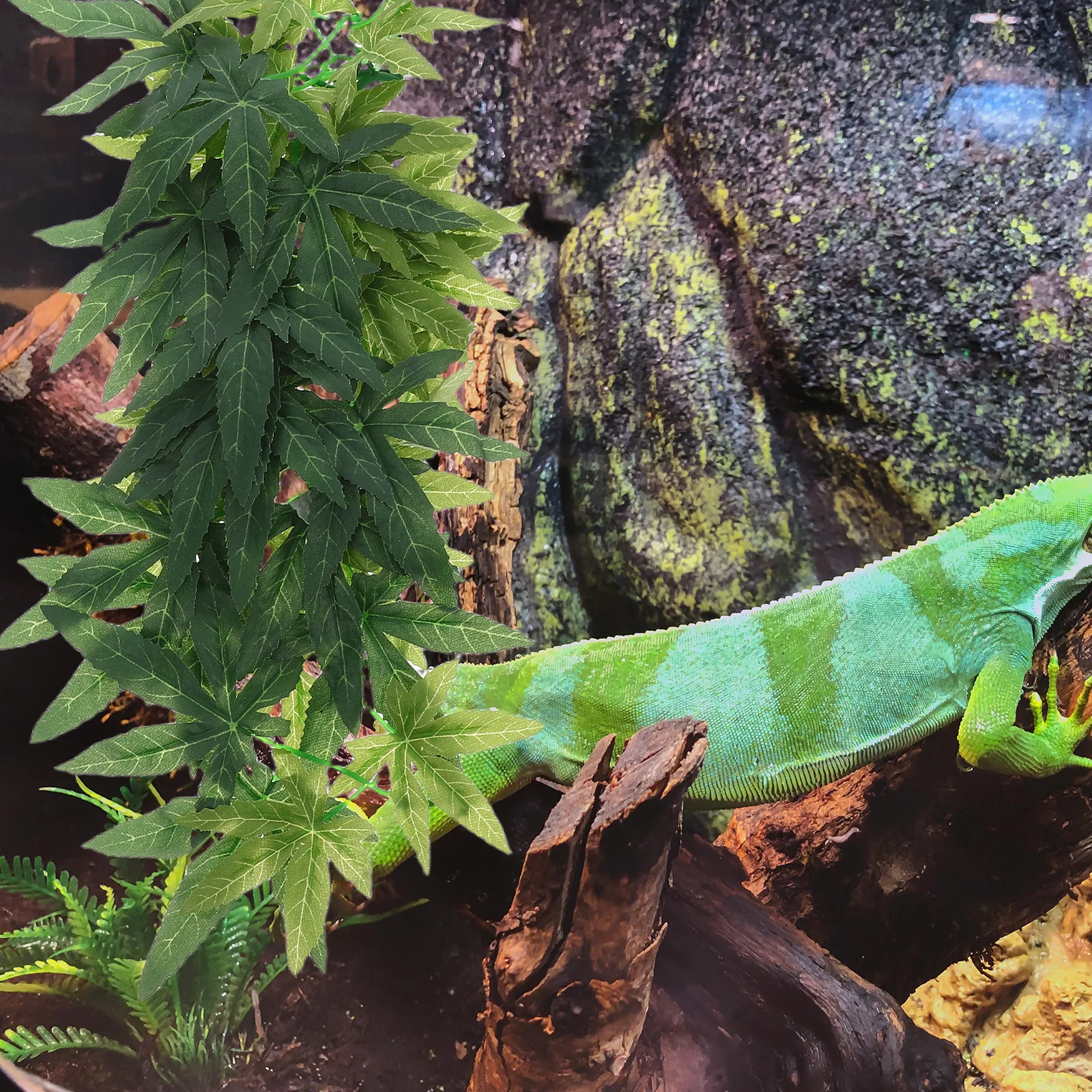 

Reptile Terrarium Vine Plant Decor Artificial Leaves for Snake Gecko Lizard Climbing Habitat Frog Habitat Fish Tank Fake Grass