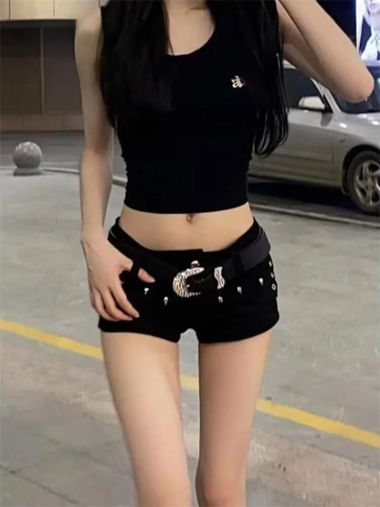 

Low Waist Rivet Denim Shorts Women Summer New Style Sexy Slimming Casual Straight Leg Short Shorts Cotton Polyester Blend