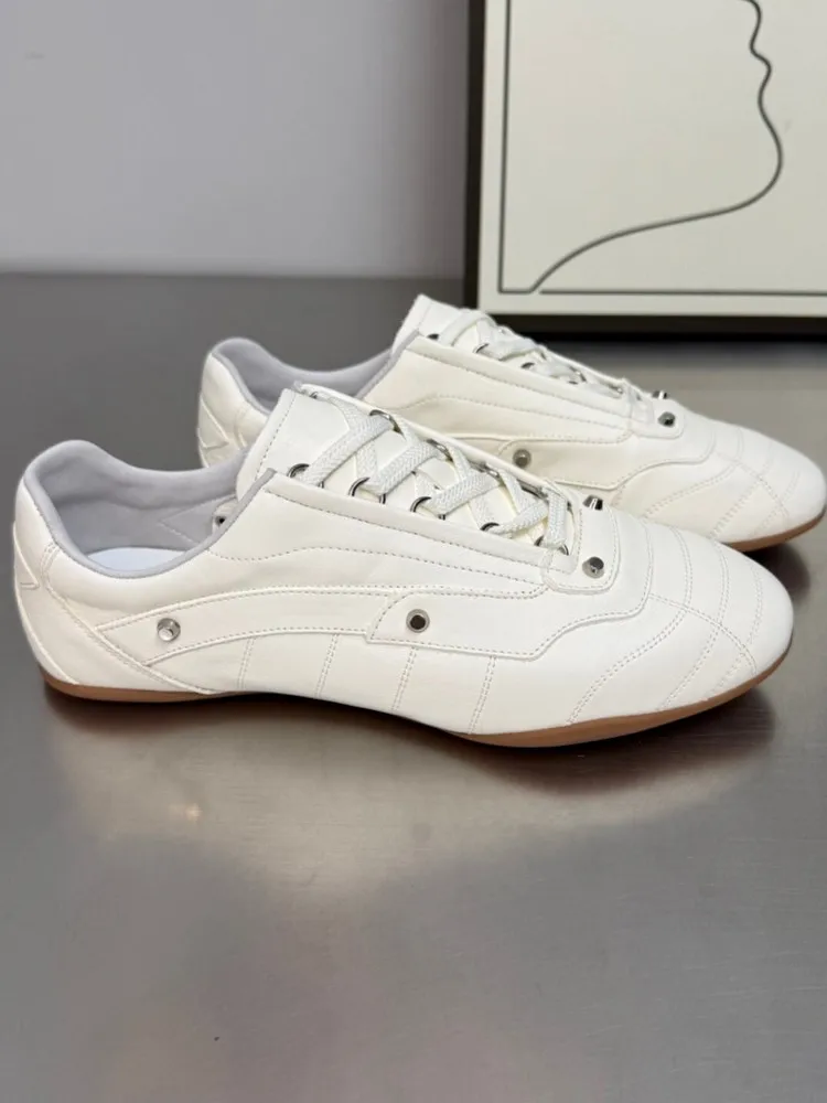 Women Outside Flats Jogging Sneakers Low Cut Lace Up Cowhide Genuine Leather Running Shoes Light Weight Antiskid Sports Trainers